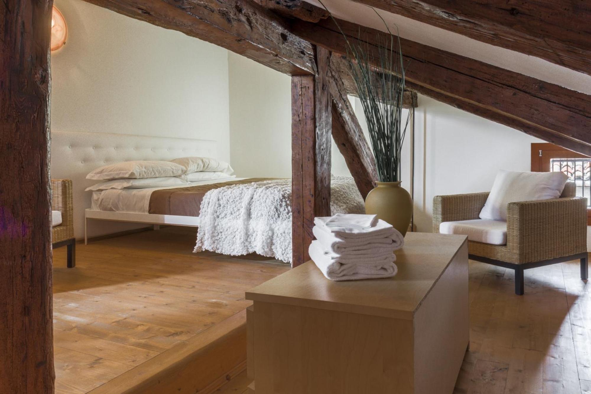 Accademia Charm Apartments By Wonderful Italy Velence Kültér fotó