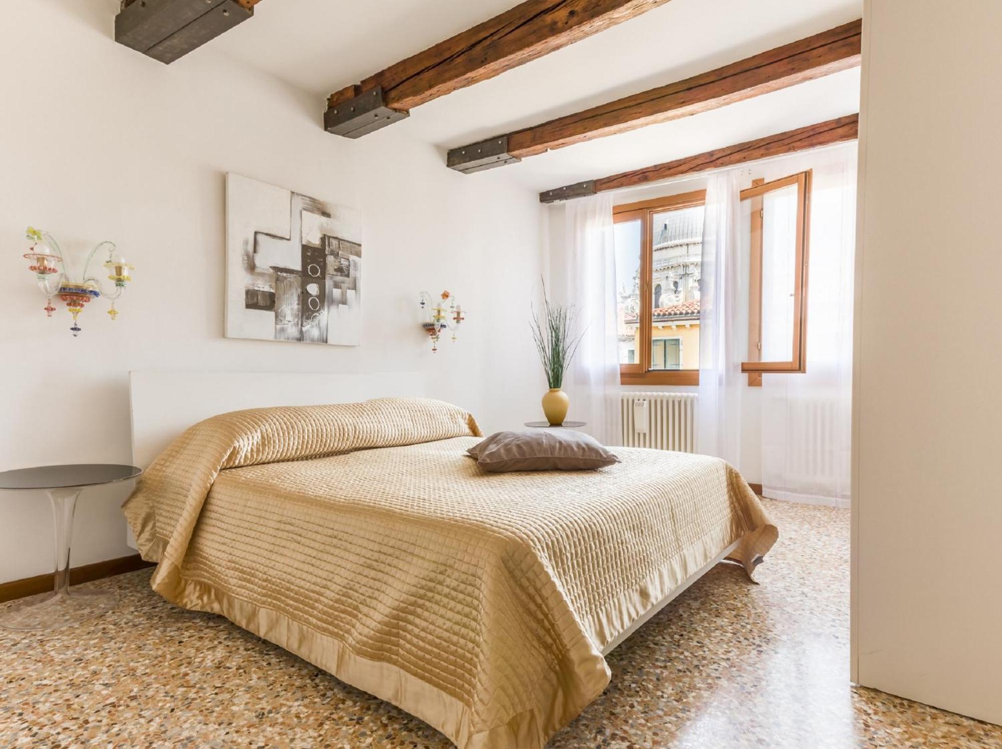 Accademia Charm Apartments By Wonderful Italy Velence Kültér fotó